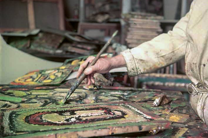 Georges Rouault dans son atelier